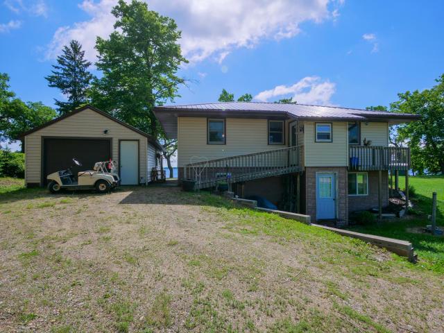 385th Ave, Dent, MN 56528