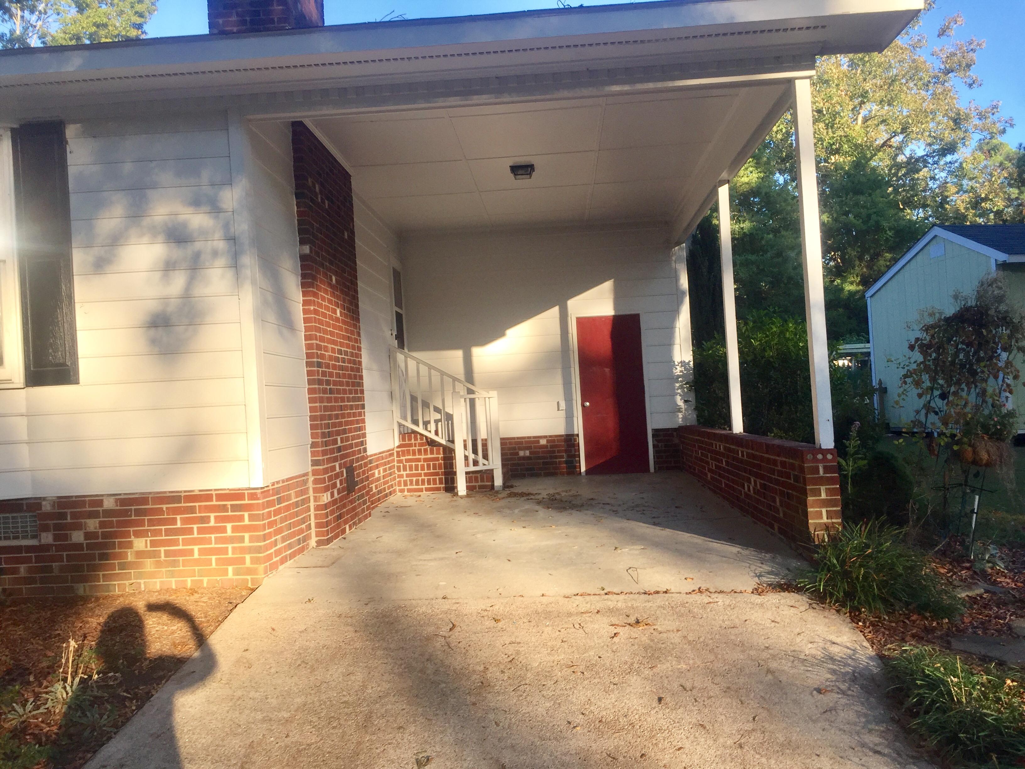Yates Pl, Zebulon, NC 27597