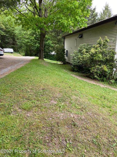 Jets Ln, Factoryville, PA 18419