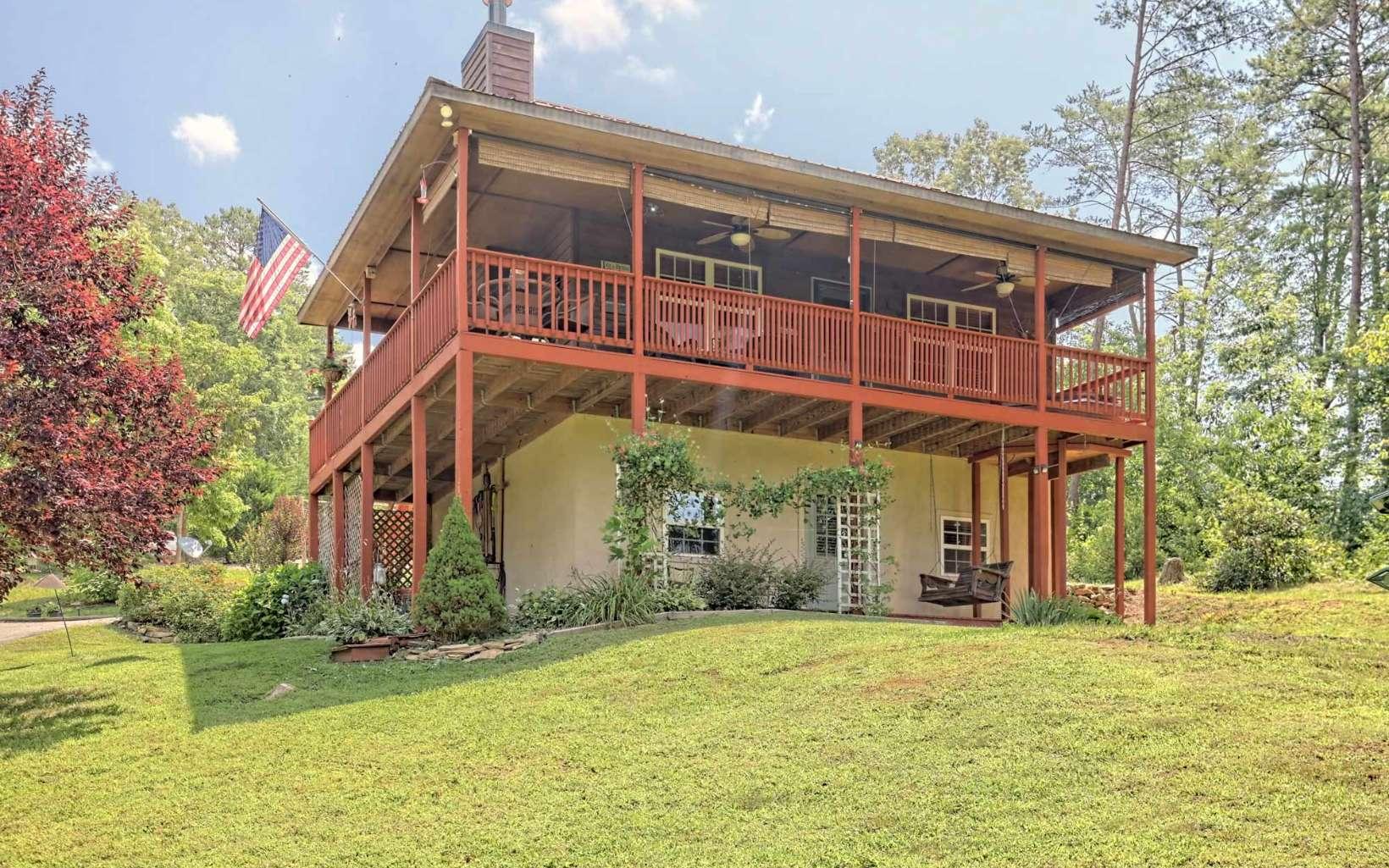 Rustic Ridge Trl, Young Harris, GA 30582