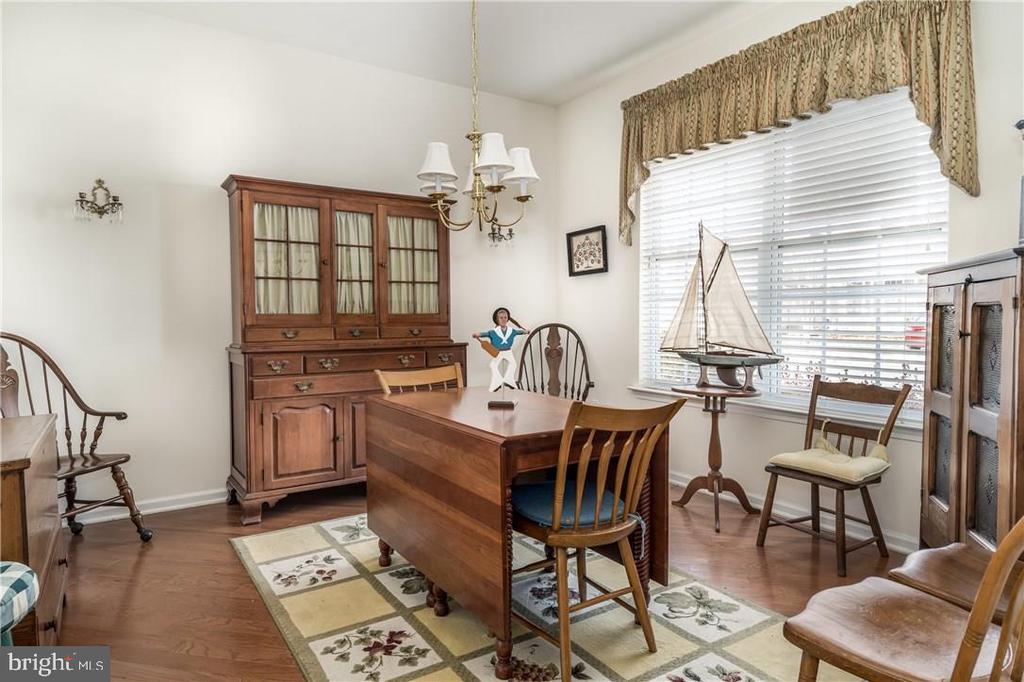 Briarwood Dr, Tuckerton, NJ 08087