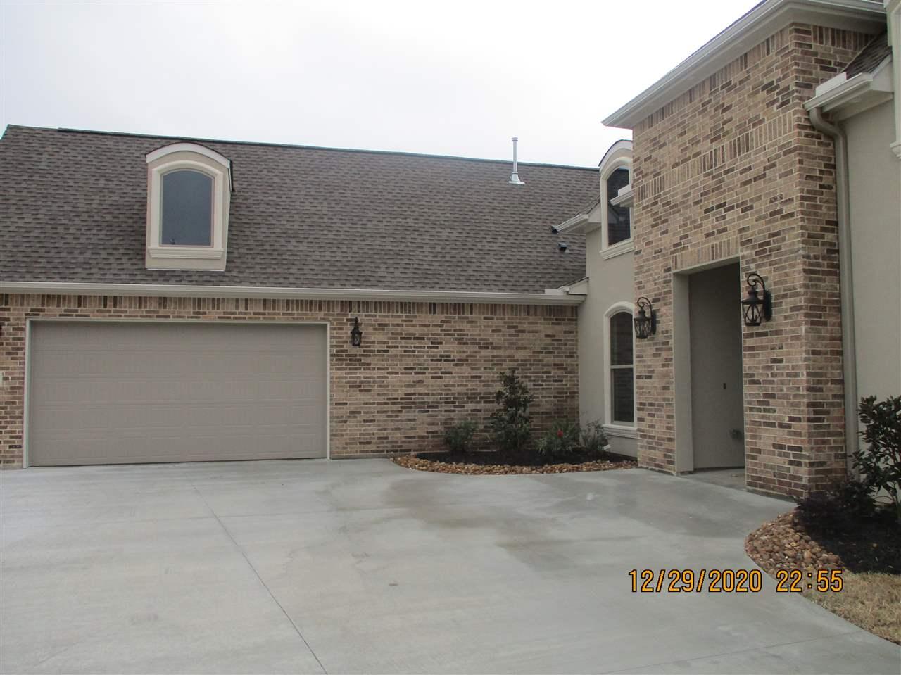 Monarch St, Beaumont, TX 77713