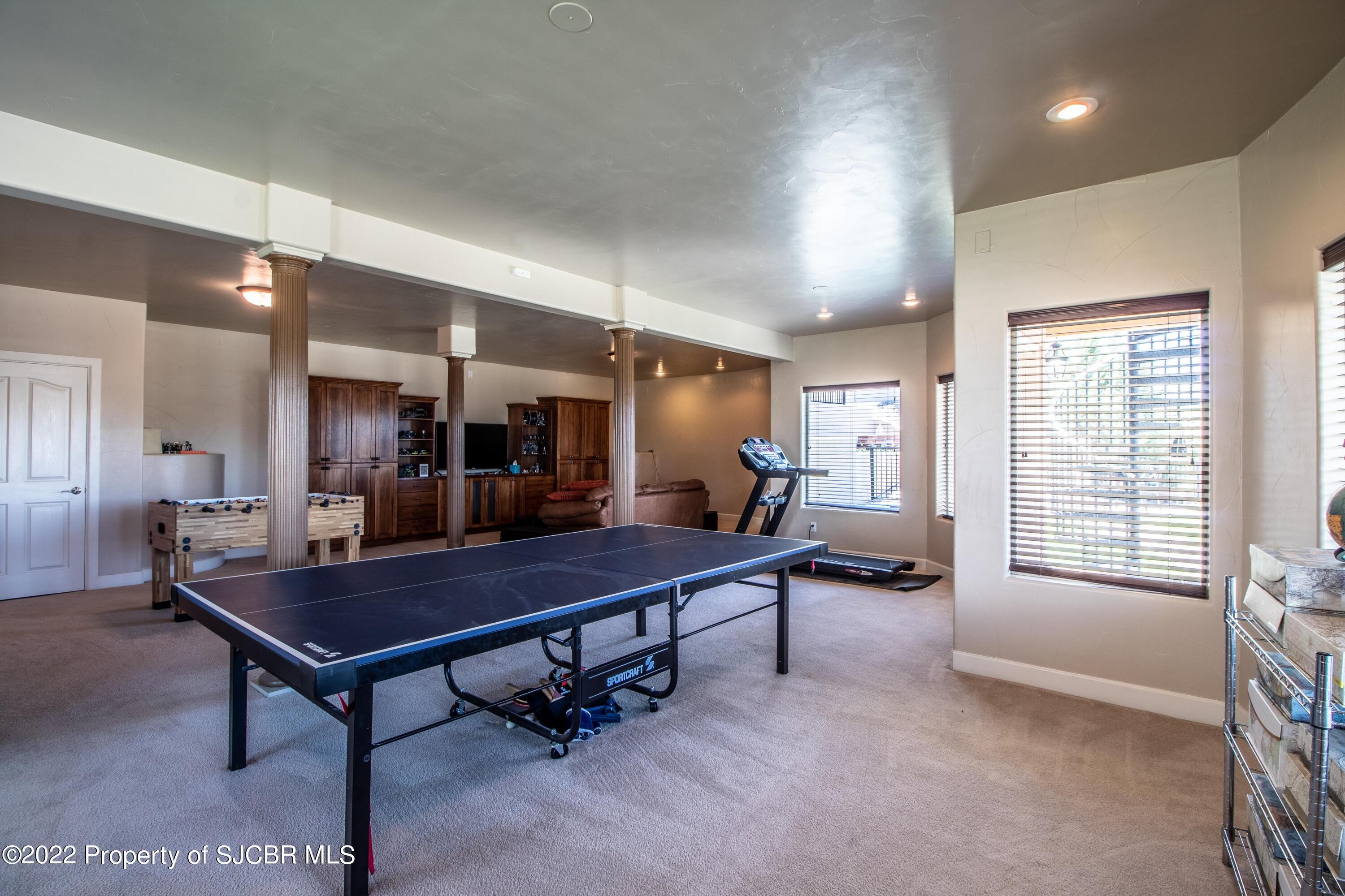 Vista Pinon Dr, Farmington, NM 87401