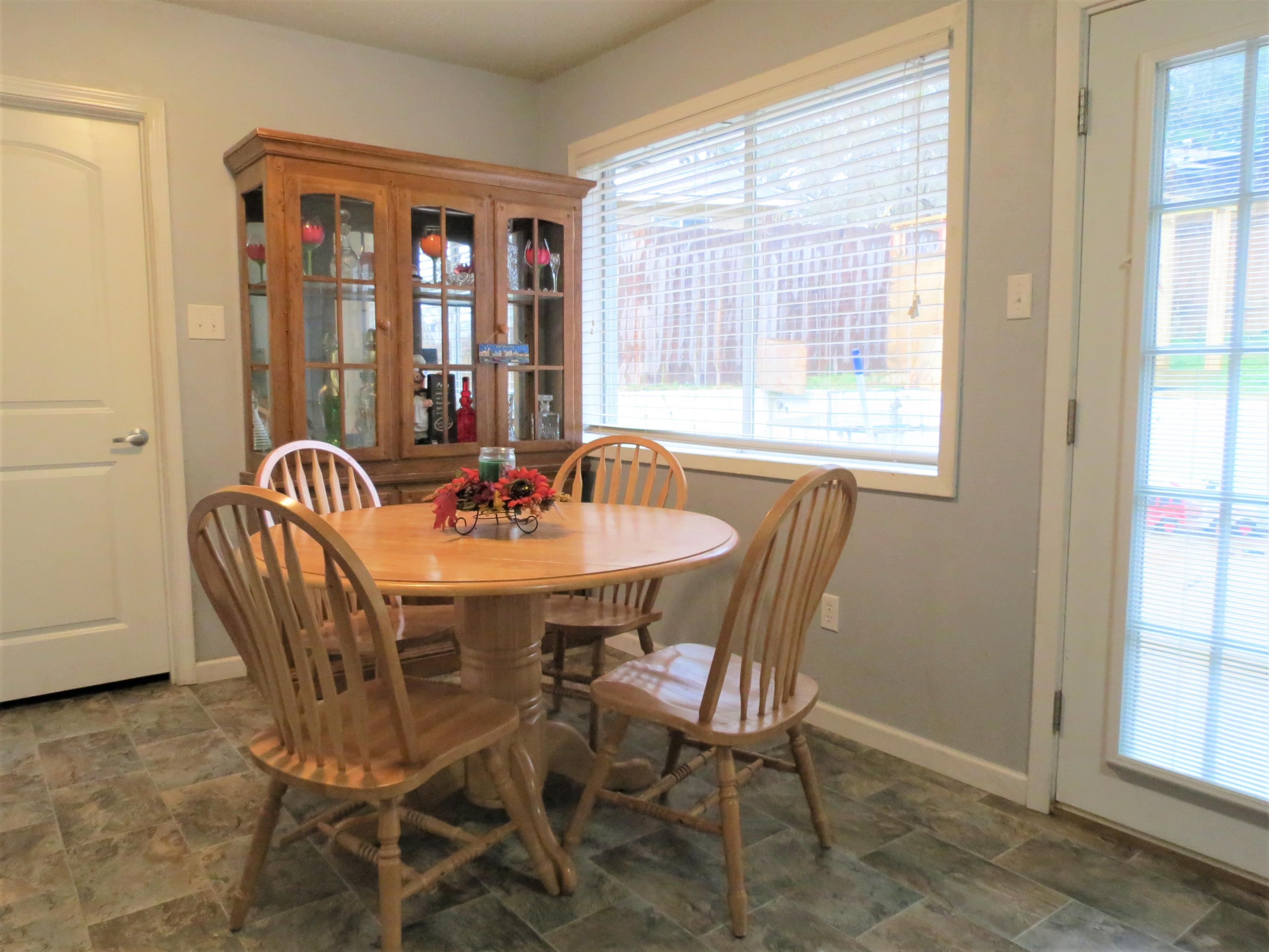 Magnolia St, New Llano, LA 71461