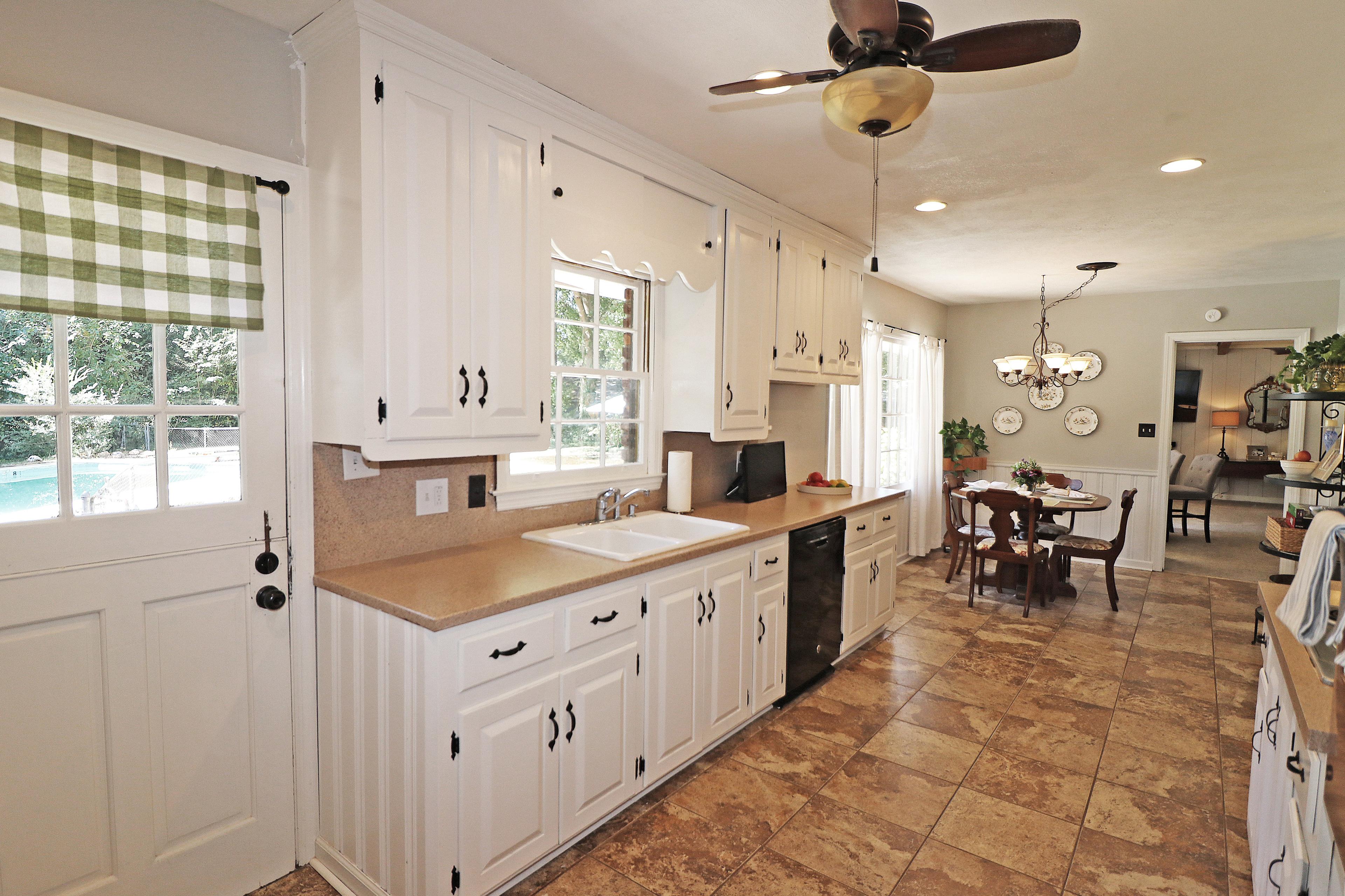 Judy Dr, Mcdonough, GA 30253