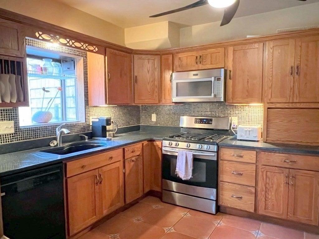 Main St, North Chelmsford, MA 01863