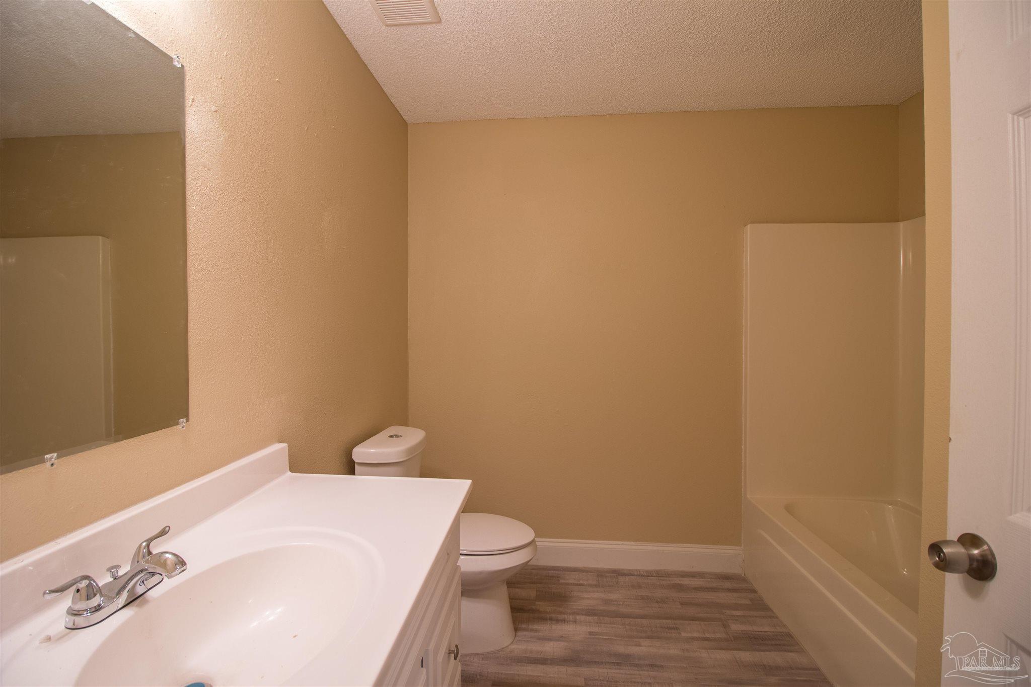 W Mallory St, Pensacola, FL 32505