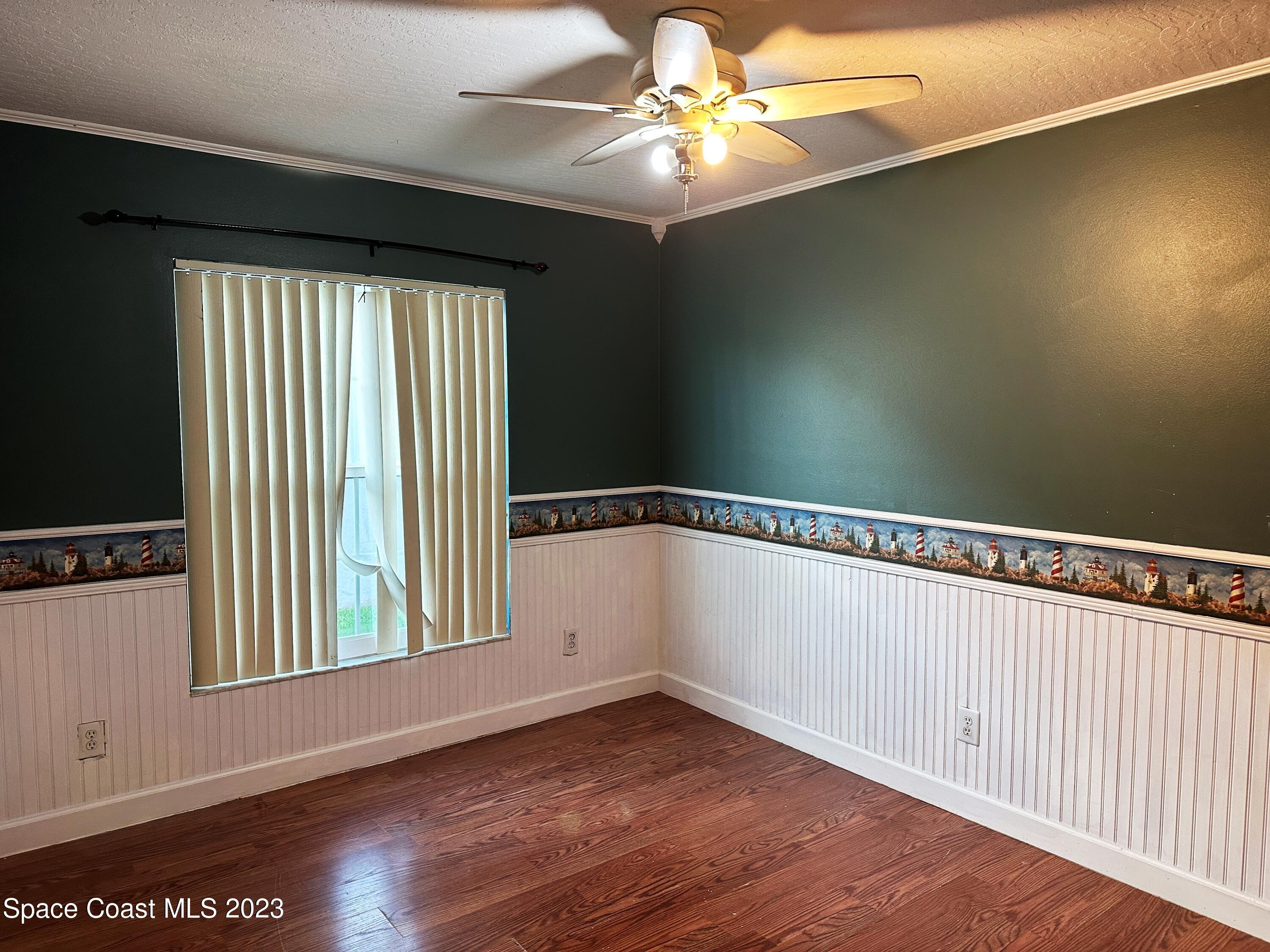 Shaw Cir, Melbourne, FL 32940