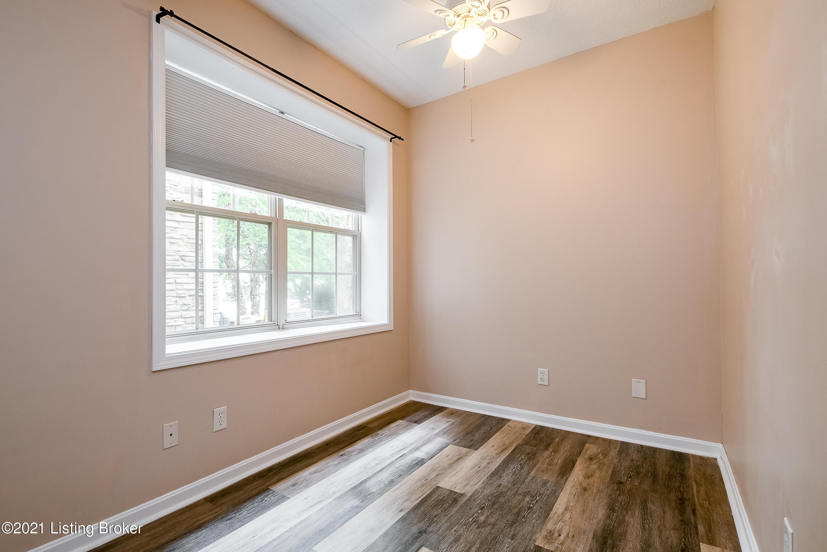 Prospect Glen Way, Prospect, KY 40059