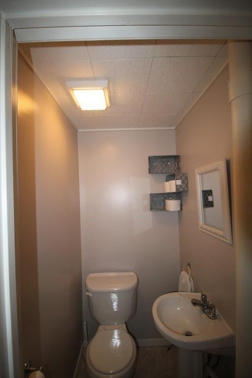 Main St, Winchendon, MA 01475
