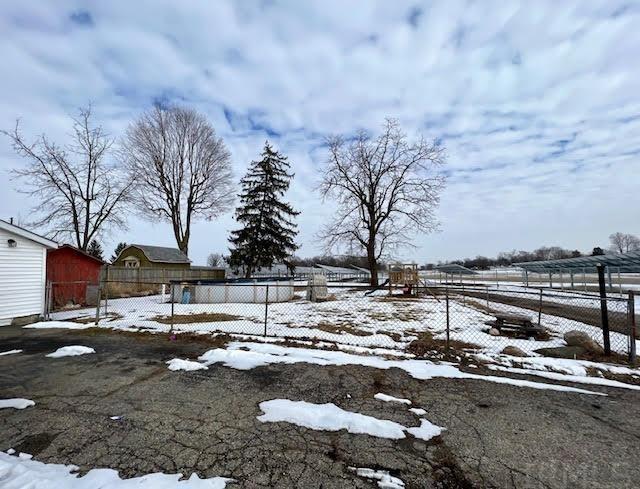 N 16th St, Elwood, IN 46036