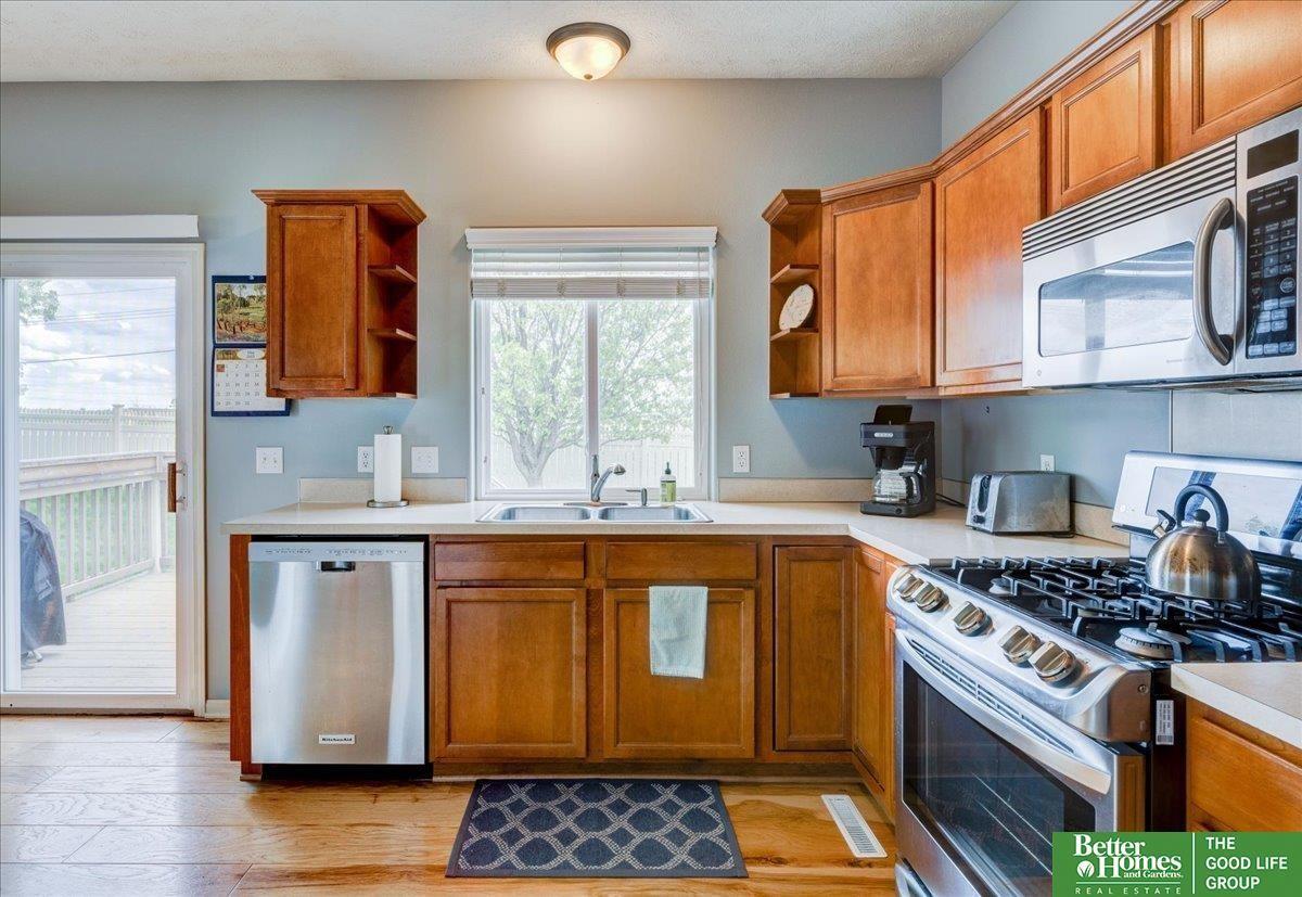 S 25th Ave, Bellevue, NE 68123