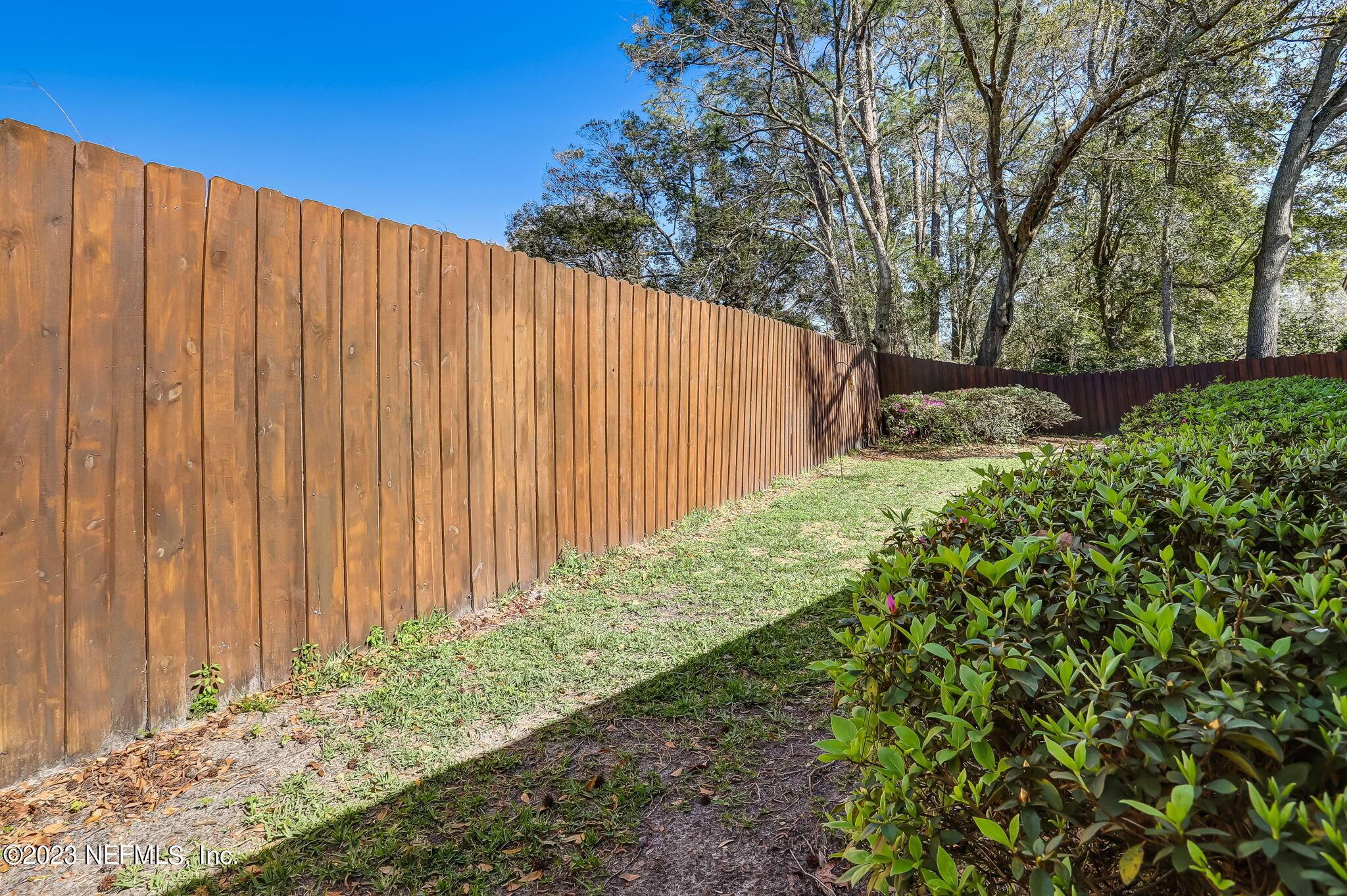 Brookshire Ct, Jacksonville, FL 32257