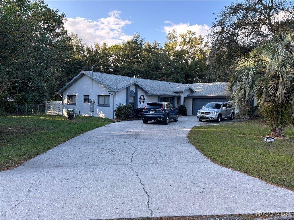 N Ibsen Dr, Citrus Springs, FL 34434