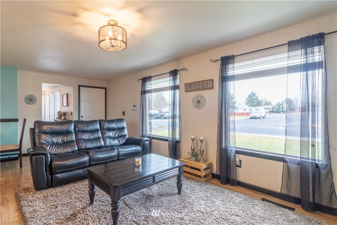 S Pommer Ave, Moses Lake, WA 98837