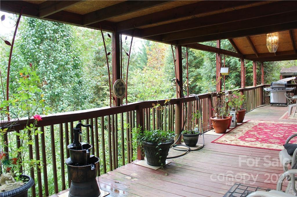 Bishop Ln, Mill Spring, NC 28756