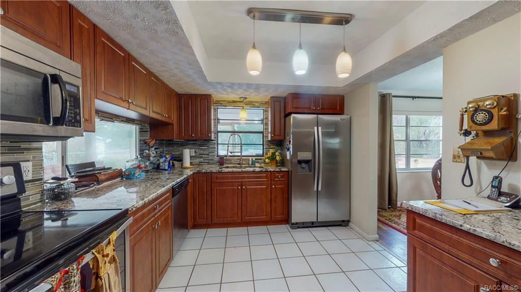 E Withlacoochee Trl, Dunnellon, FL 34434