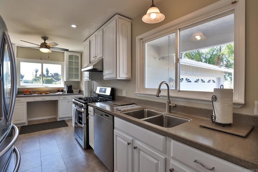 Teton Dr, El Cajon, CA 92021