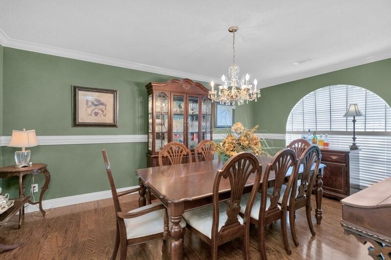 Ridge Lake Rd, Crestview, FL 32536