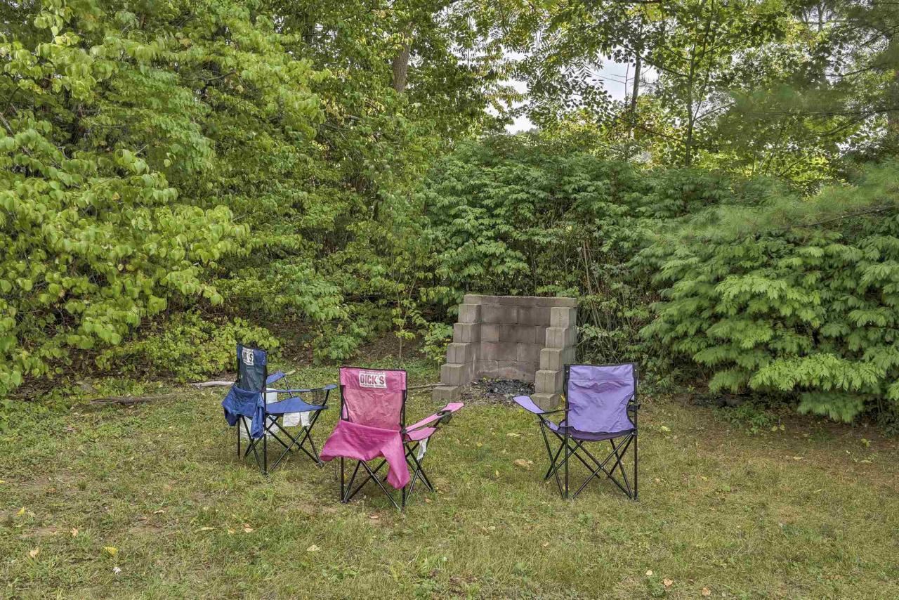 Pasture Rd, North Swanzey, NH 03431