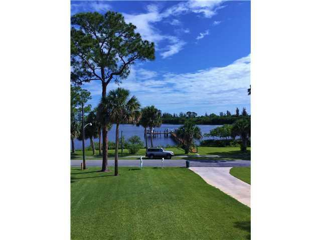 Sw Saint Lucie Shores Dr, Palm City, FL 34990