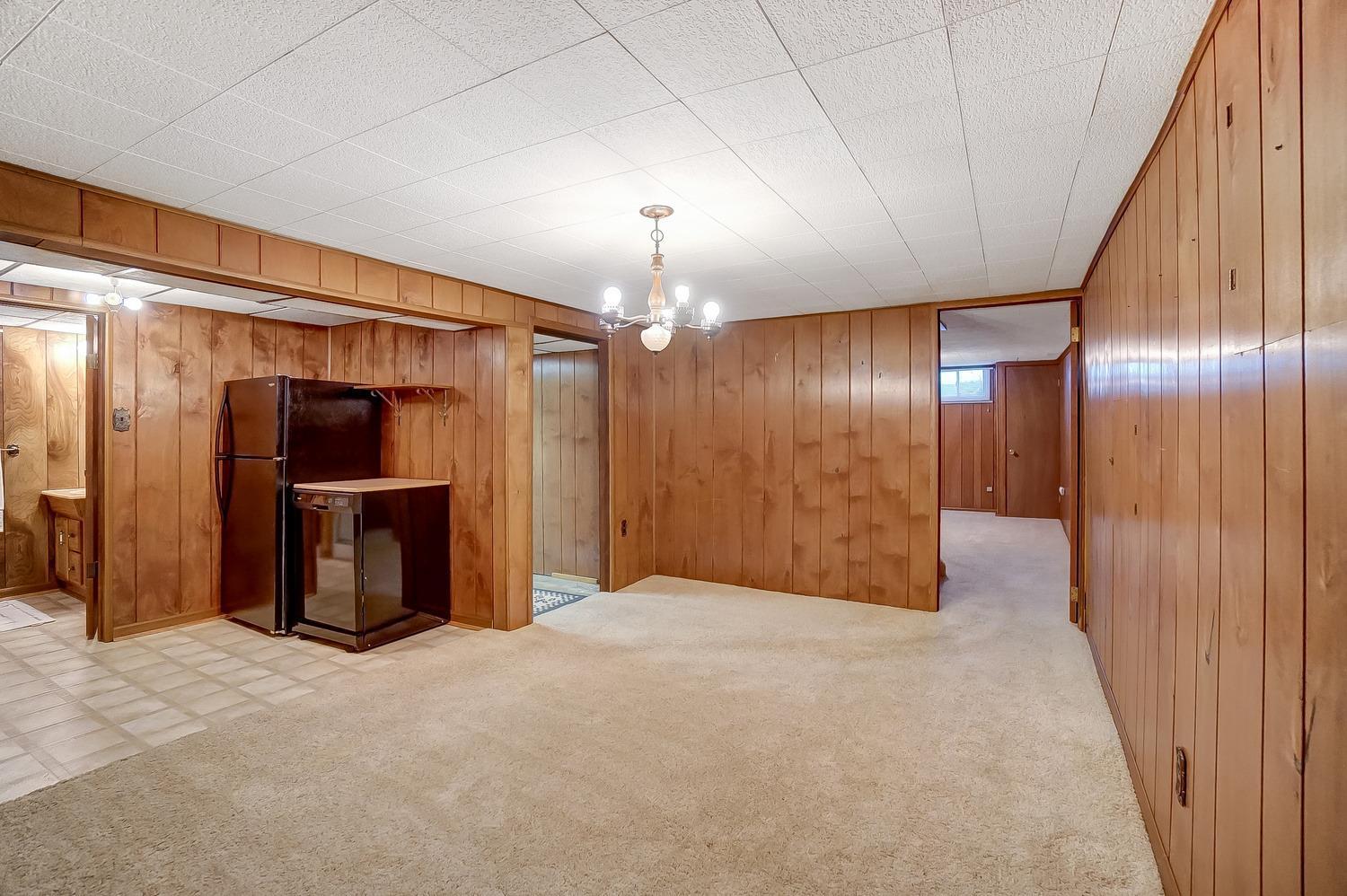 Thurnridge Dr, Cincinnati, OH 45215