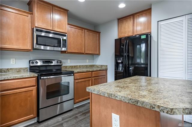 Massachusettes Pl E, Port Orchard, WA 98366