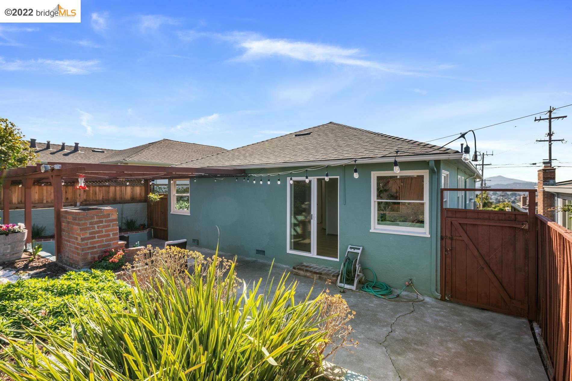 Sonoma St, Richmond, CA 94805