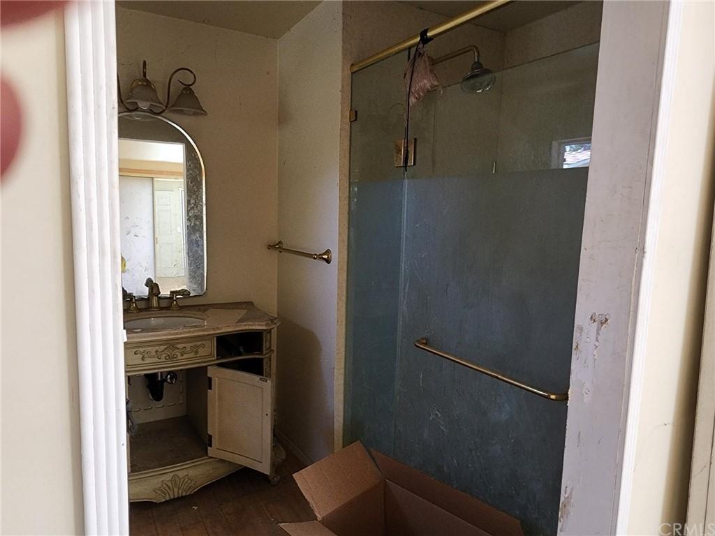 N Virgil Ave, Los Angeles, CA 90029