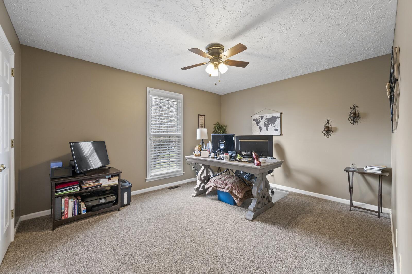 Augusta Pl, Clarksville, TN 37043