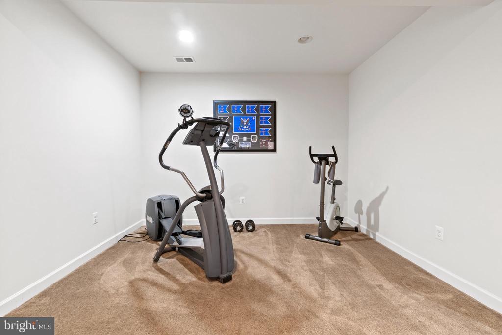 Almond Dr, Stafford, VA 22554