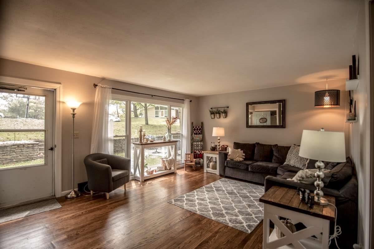 Woods Dr, Richmond, IN 47374