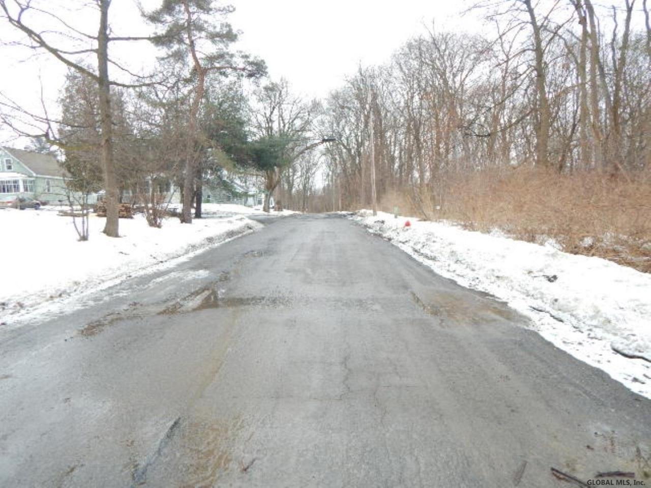 Gasner Ave, Schenectady, NY 12304