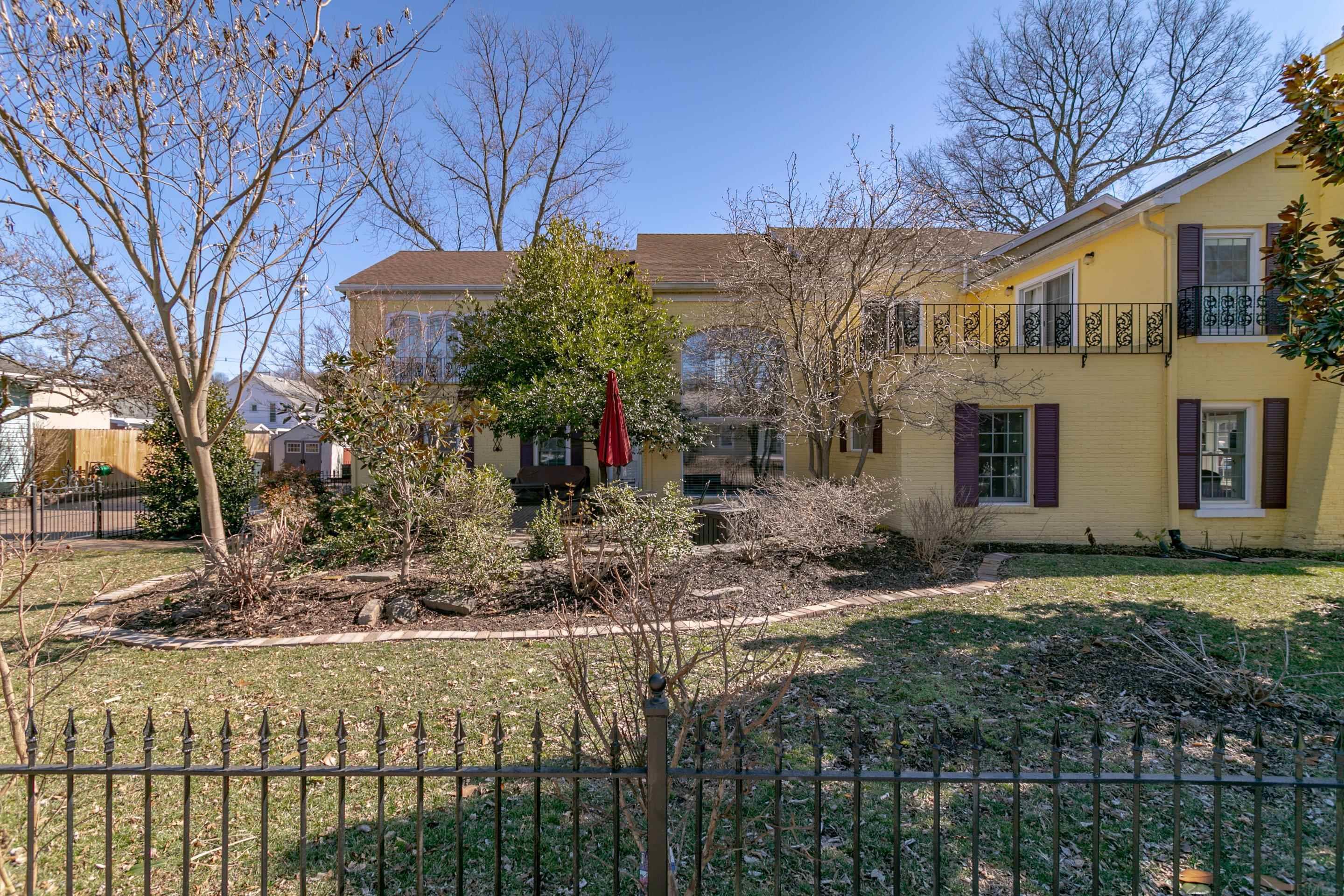 W Water St, Newburgh, IN 47630