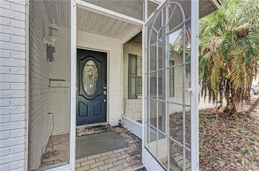 Willis Ave, Sarasota, FL 34232
