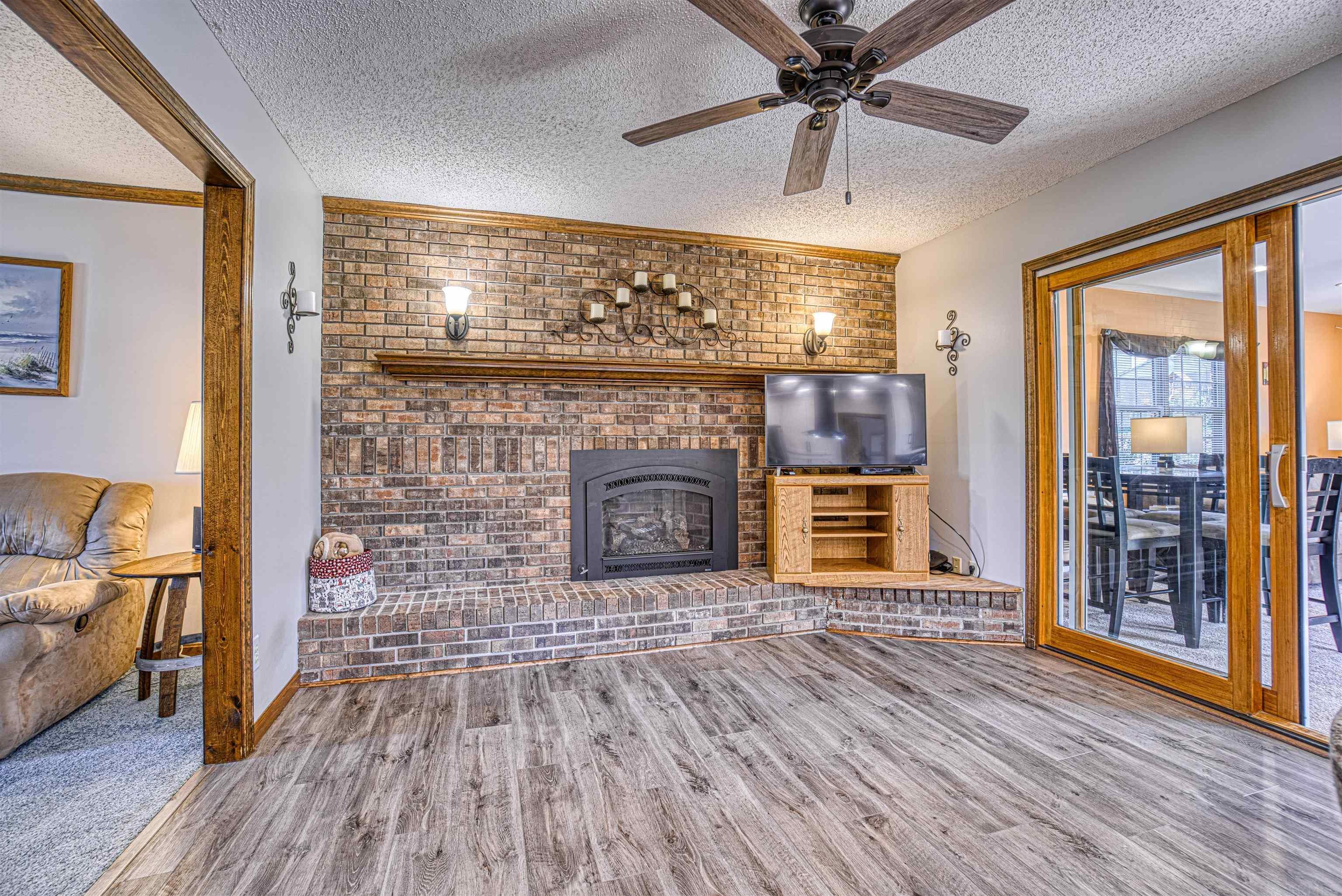 Brookview Dr, Evansville, IN 47711
