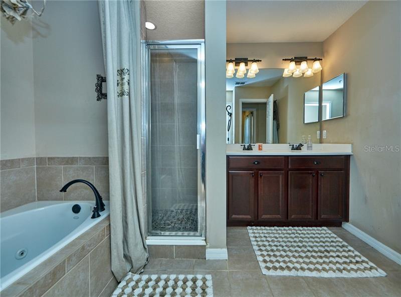 Canterbury Bell Dr, Oviedo, FL 32765