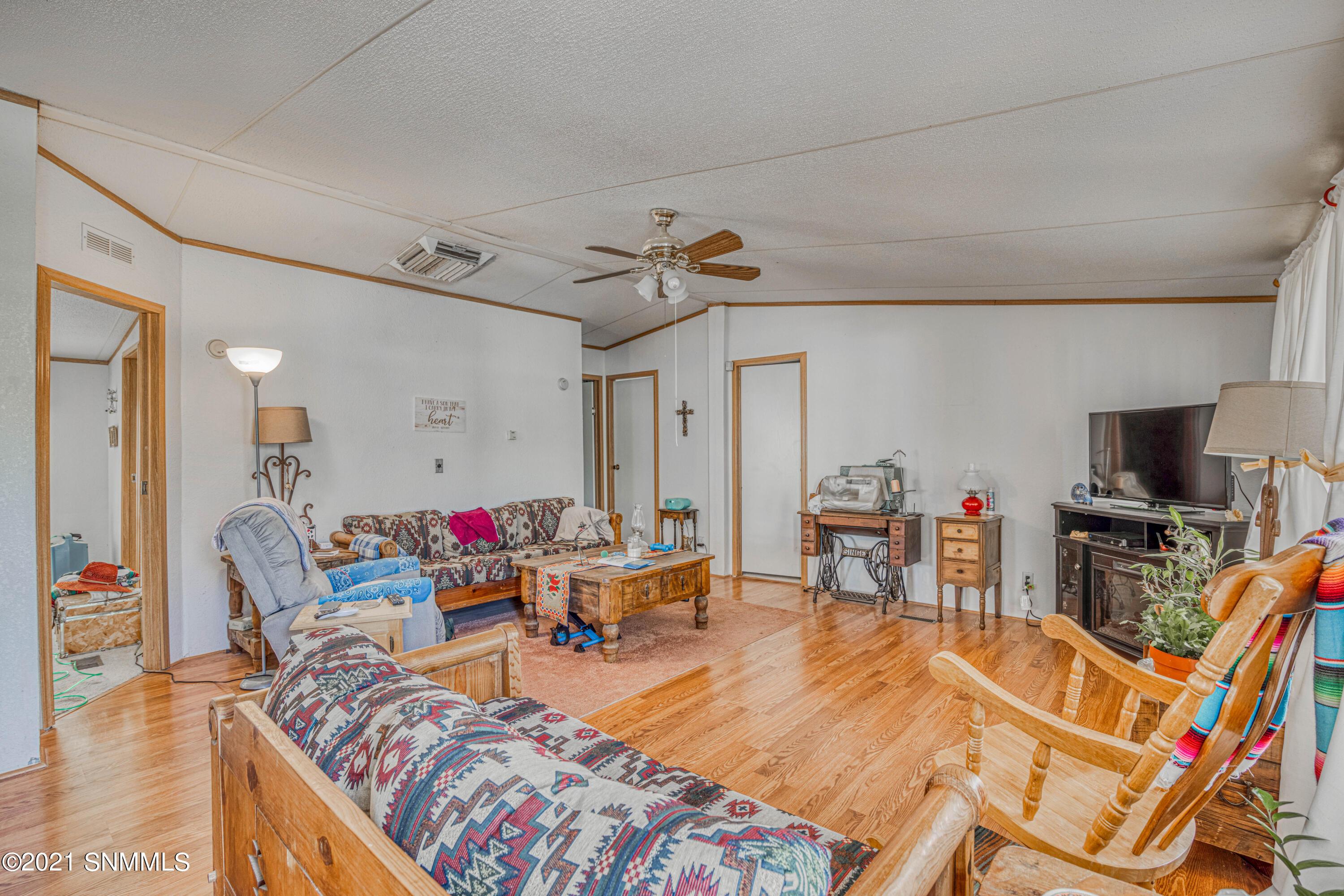 Calle Libertad, Las Cruces, NM 88005