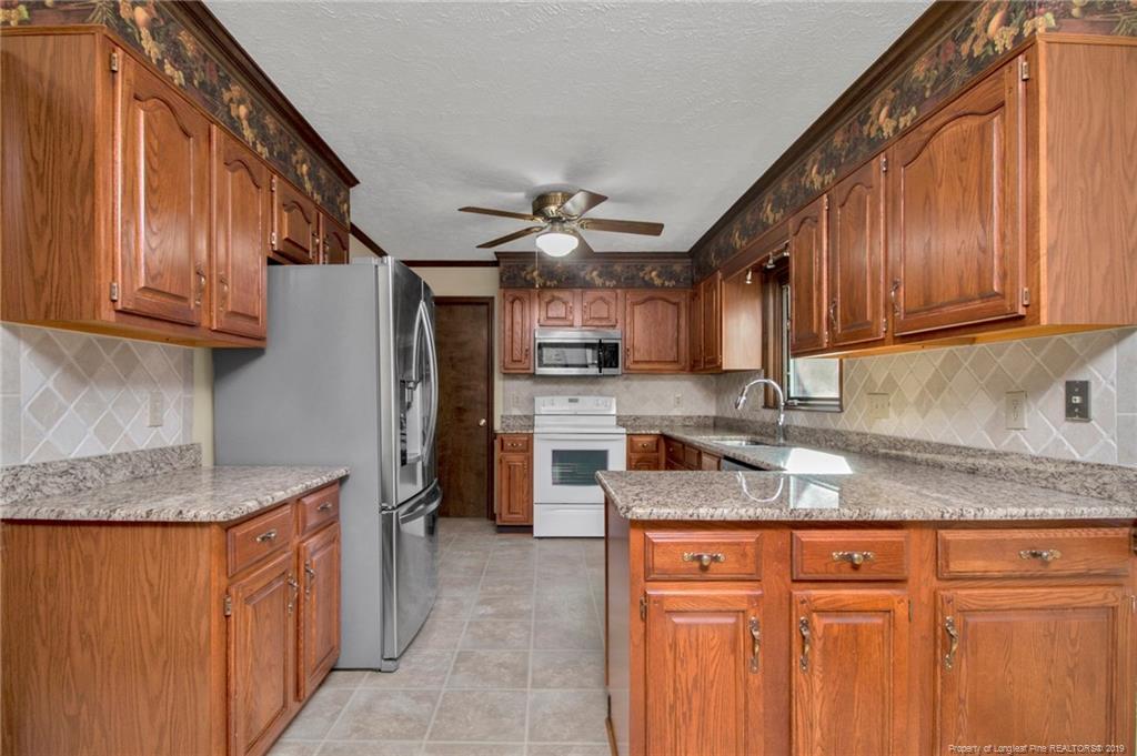 Oakgrove Dr, Fayetteville, NC 28314