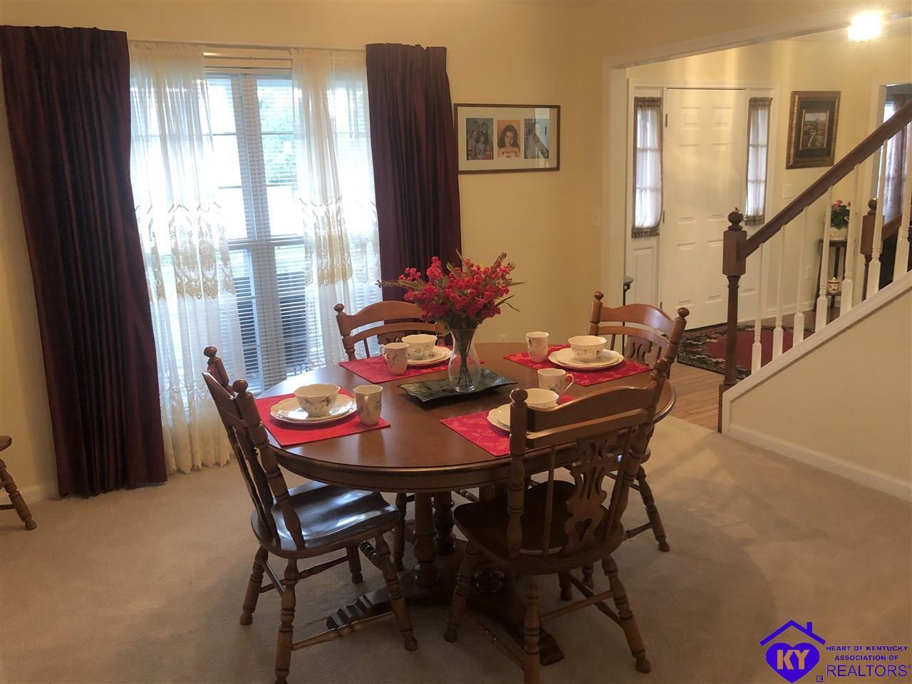 Sunningdale Way, Elizabethtown, KY 42701