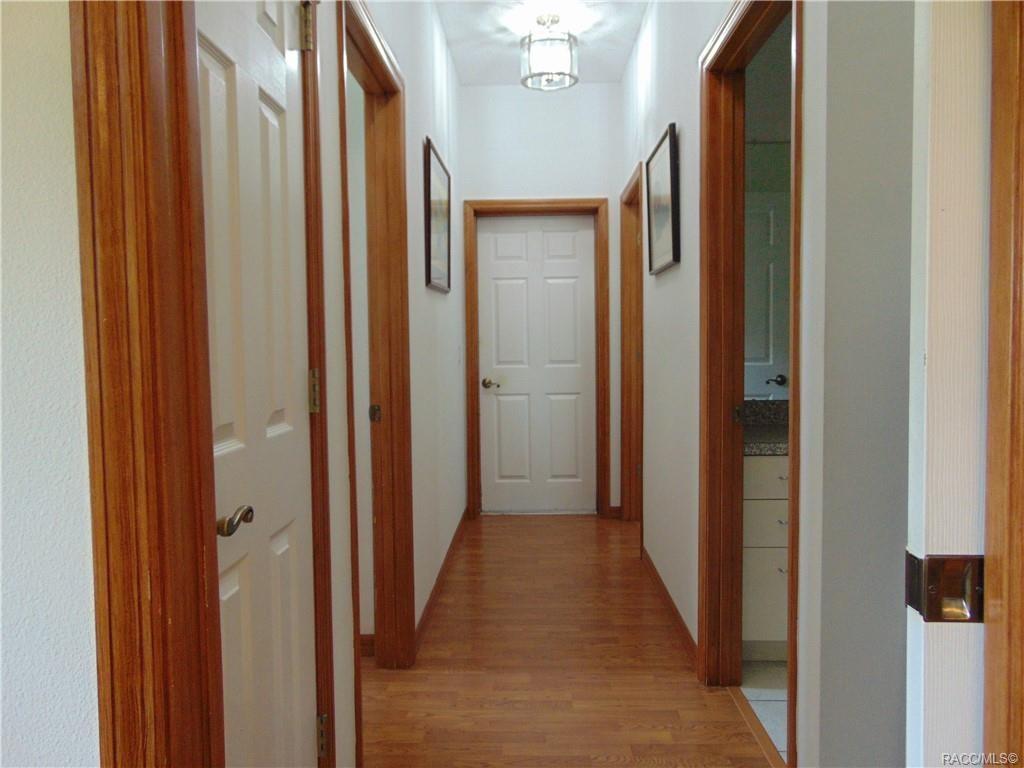 S Rock Pt, Floral City, FL 34436