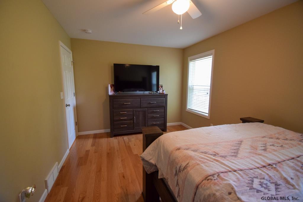 Holden Ave, Queensbury, NY 12804