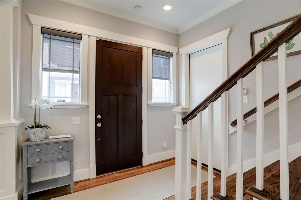 W 17th St, Houston, TX 77008