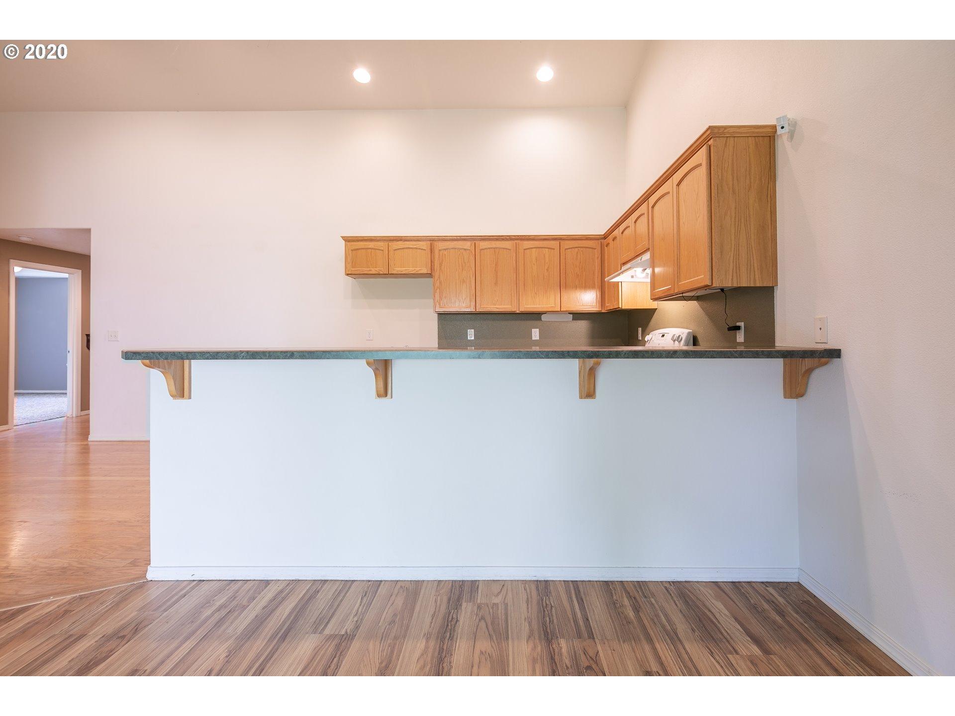 Sw Taylor Dr, Mcminnville, OR 97128