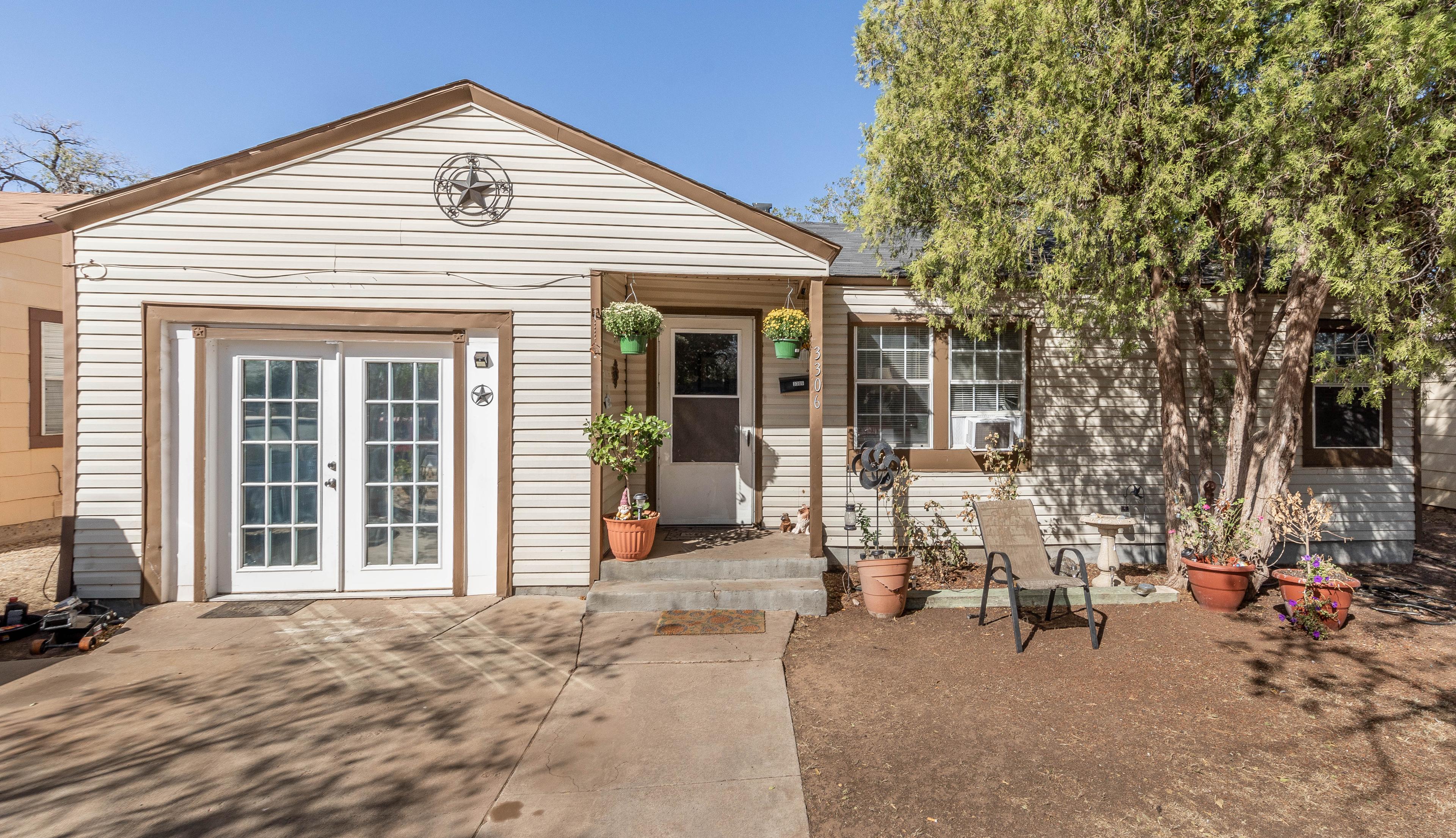 1st Pl, Lubbock, TX 79415