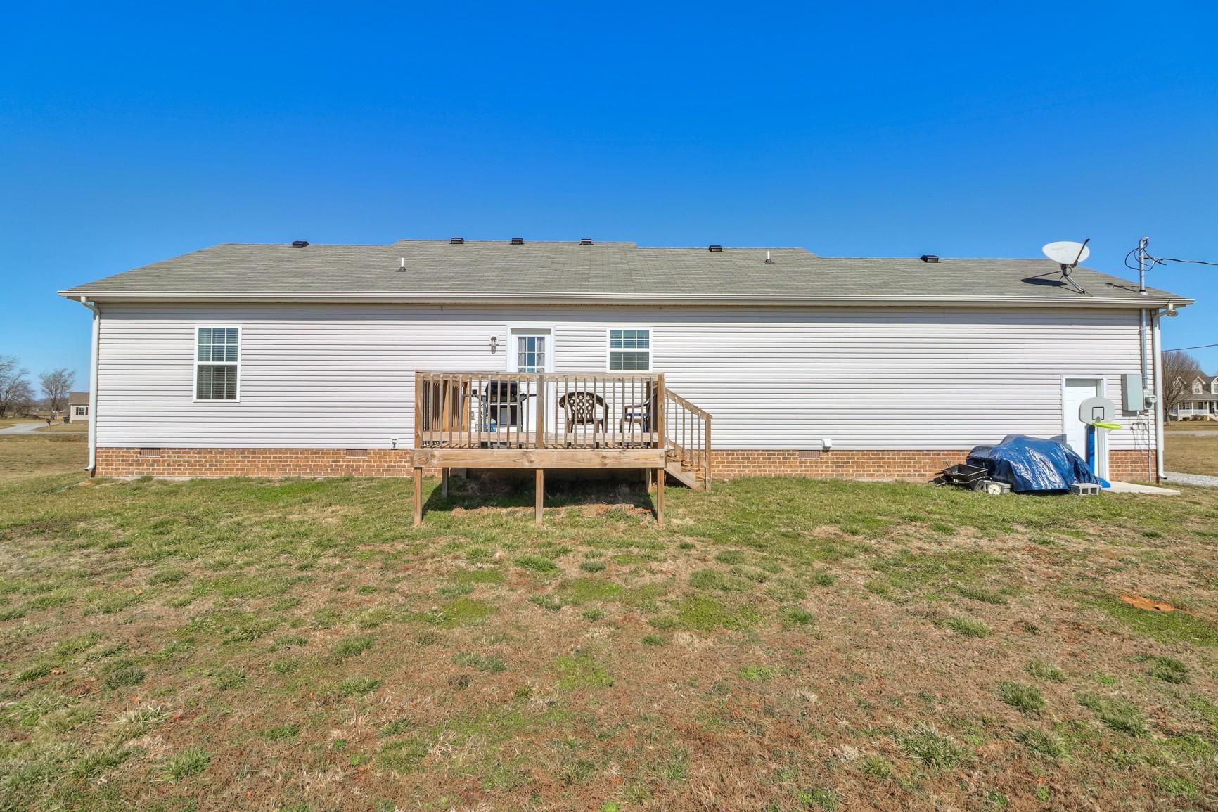 Hazelnut Ln, Unionville, TN 37180