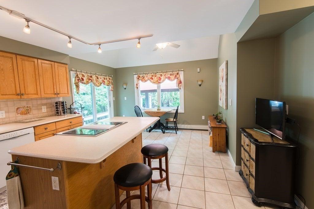 Autumn Hl, Leominster, MA 01453