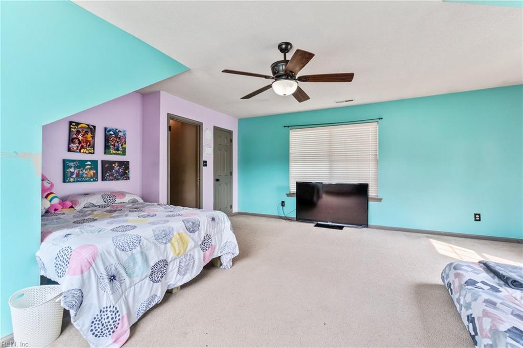 Calvert Ct, Suffolk, VA 23435