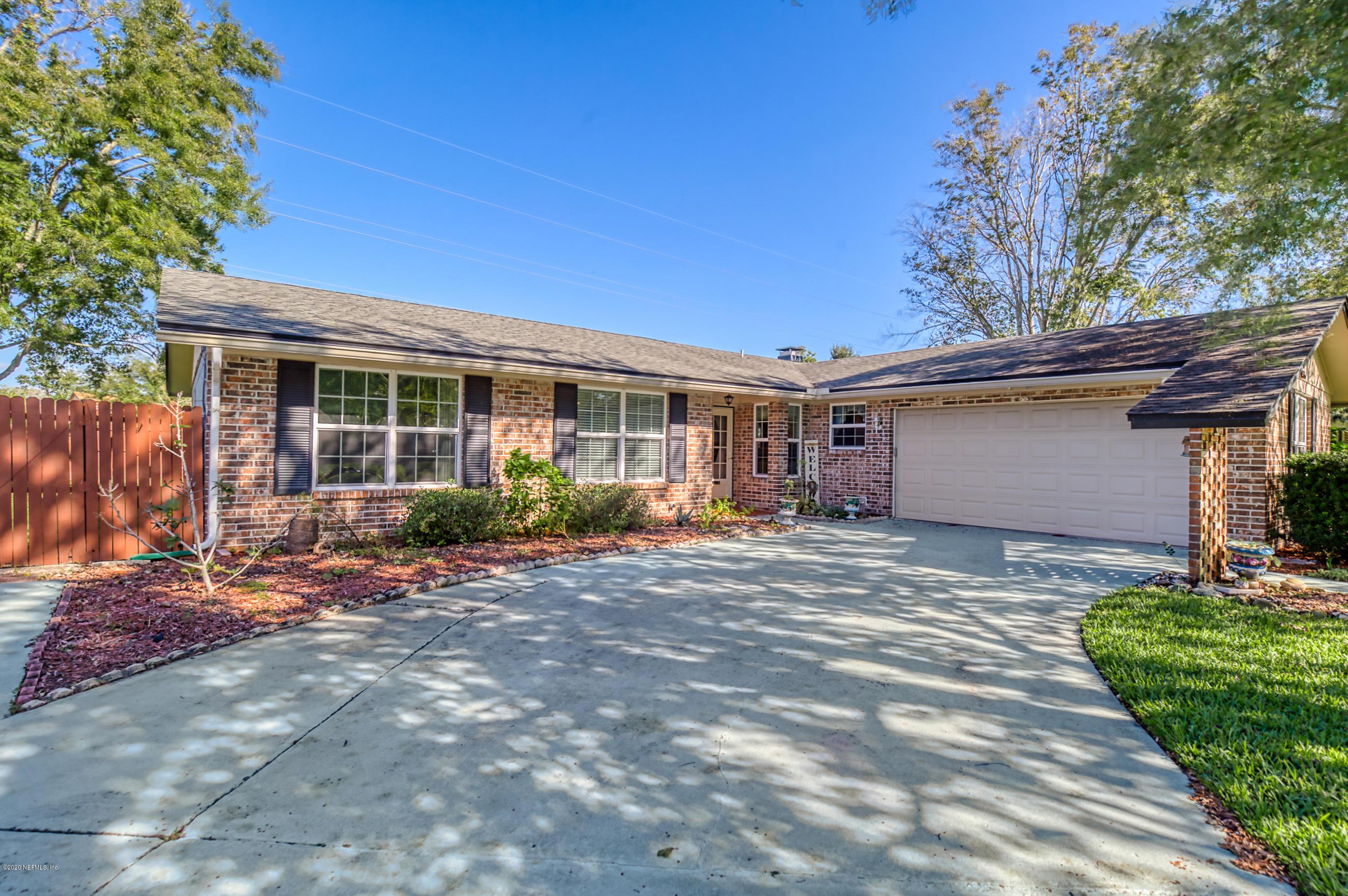 Papaya Dr N, Orange Park, FL 32073