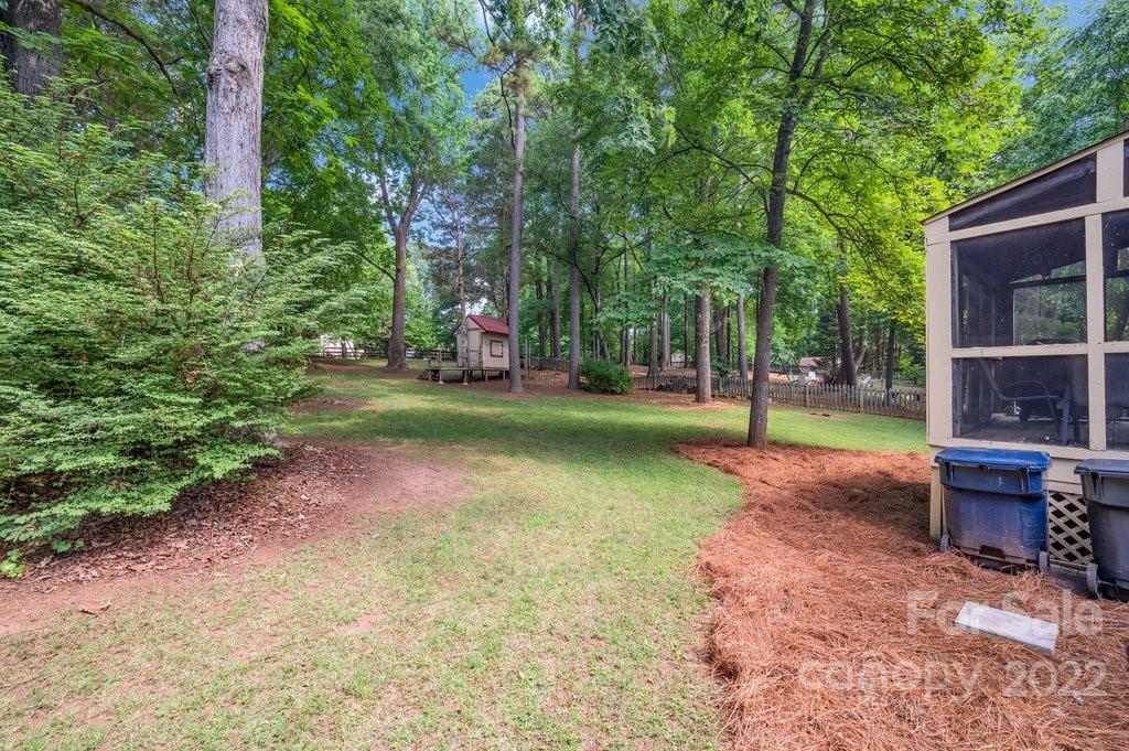 Beech Hill Dr, Huntersville, NC 28078